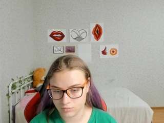 milacharming Nudes and Live Cam