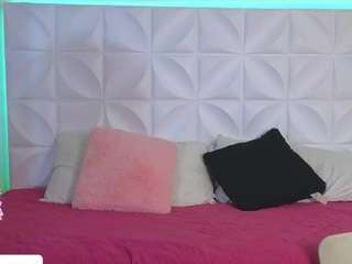 alex-23x Nudes and Live Cam