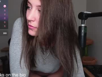 dont be afraid to click social media link, its working just click on that ! Nudes and Live Cam