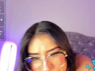lindamartinii Nudes and Live Cam