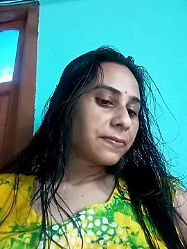 sexeyMaya Nudes and Live Cam