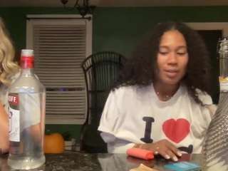 skylasun Nudes and Live Cam