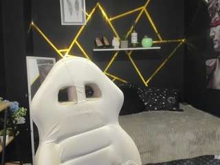 valery-greyy Nudes and Live Cam