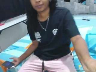 yohatinelly Nudes and Live Cam