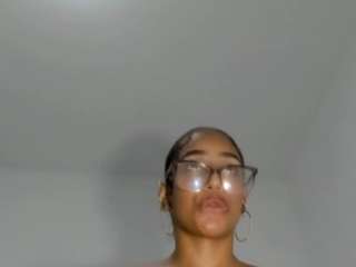 angeeliic Nudes and Live Cam