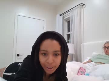 chloe Nudes and Live Cam
