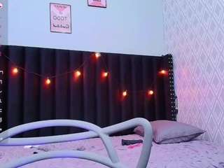 curlyhornyneighbor Nudes and Live Cam