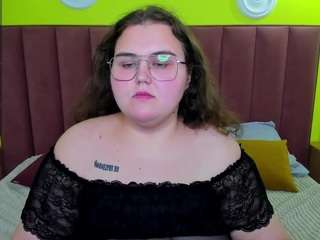 curvyyjane Nudes and Live Cam