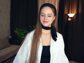 Hello boys and girls! I’m Ria! Nudes and Live Cam
