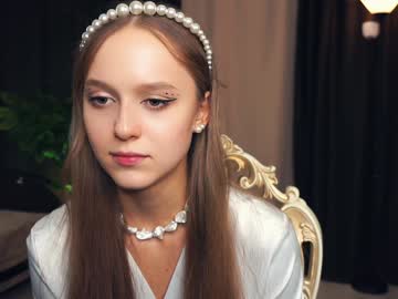 Hello boys and girls! I’m Ria! Nudes and Live Cam