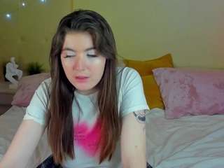 kathrin-white Nudes and Live Cam