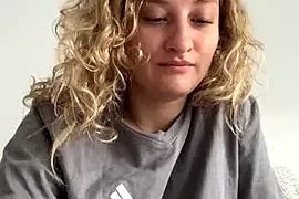 MileySummer Nudes and Live Cam