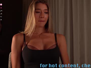 My name is Mira. Please say hello, I like to chat with you. If you have requests or dirty talk, please use tip Nudes and Live Cam