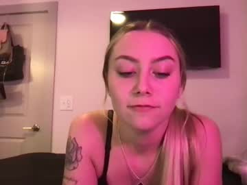 Alexa Nudes and Live Cam