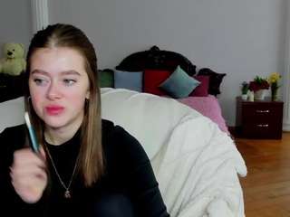 evaalee Nudes and Live Cam