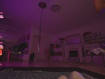 Hannah James Nudes and Live Cam