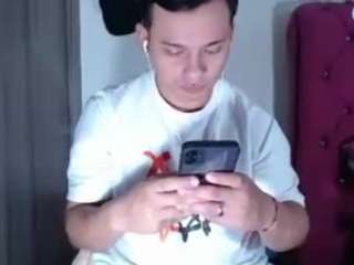 kinghotter Nudes and Live Cam