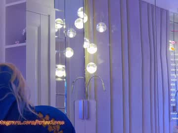 Kristina Nudes and Live Cam