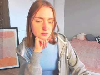 melisakas Nudes and Live Cam