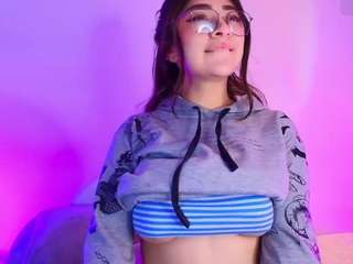 samiievans Nudes and Live Cam