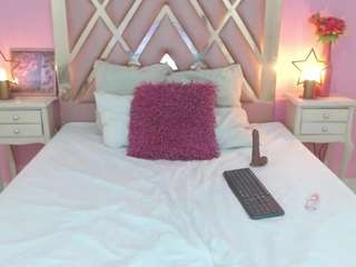 annie-lara Nudes and Live Cam