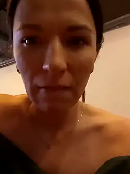 Brilliant-Queen1 Nudes and Live Cam