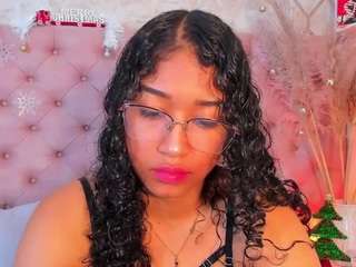 tamaralorens Nudes and Live Cam