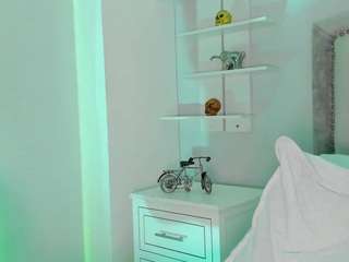 ellamuller Nudes and Live Cam