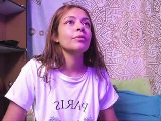 little-maga Nudes and Live Cam