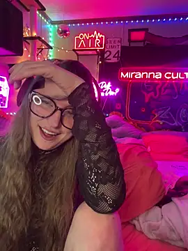 mirannacult Nudes and Live Cam