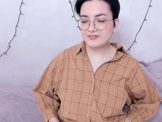 oraharriss Nudes and Live Cam