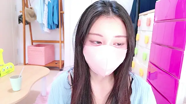 0o_MOMO_o0 Nudes and Live Cam
