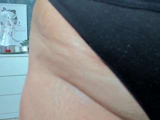 bigtits-bigass Nudes and Live Cam