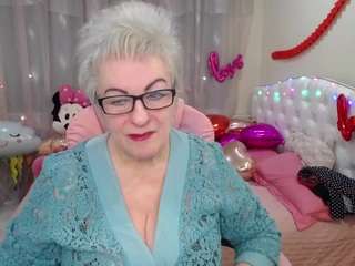 kaylesmoll Nudes and Live Cam
