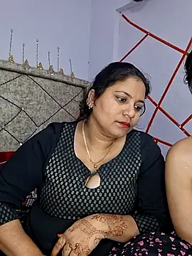 MOM-SUN-COUPLE Nudes and Live Cam