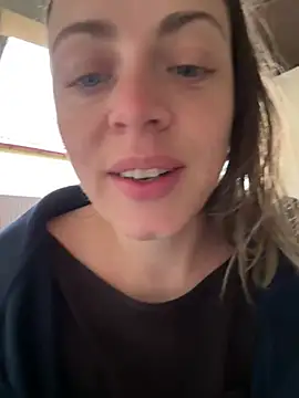 ladywithbigass Nudes and Live Cam