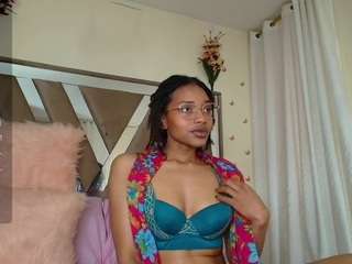 sara-williams1 Nudes and Live Cam