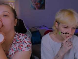 smuzi-muzi Nudes and Live Cam