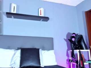 coco-kiiss Nudes and Live Cam