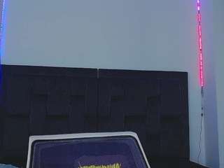 bladesensual Nudes and Live Cam