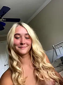 Kaylayoung12 Nudes and Live Cam