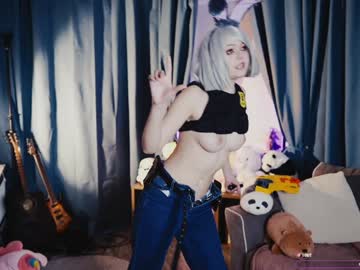 Alice Nudes and Live Cam