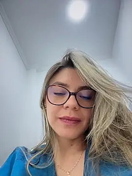 alicee16 Nudes and Live Cam