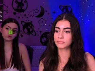 amalialowell Nudes and Live Cam