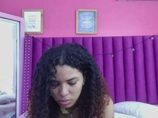 hornysweetebony Nudes and Live Cam
