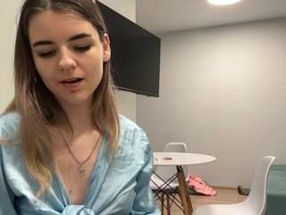 jenniekrone Nudes and Live Cam