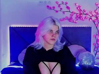 joannlowe Nudes and Live Cam