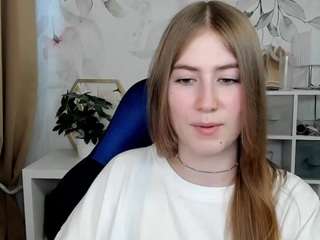 meganxcute Nudes and Live Cam