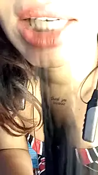 Oshadi_ruchira Nudes and Live Cam