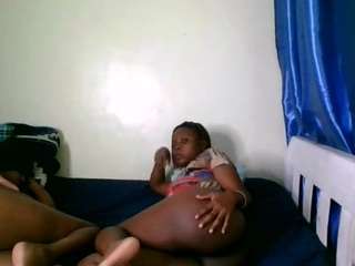 sweetlatte Nudes and Live Cam